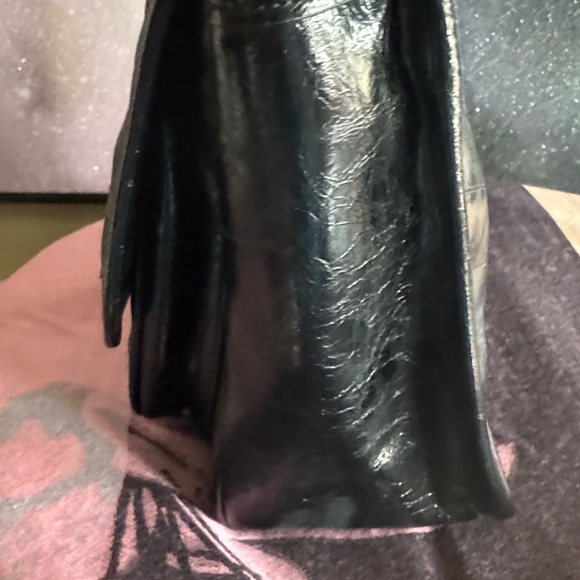 Saint Laurent Black Quilted Leather Shoulder Bag with Gold Chain. - Picture 15 of 16